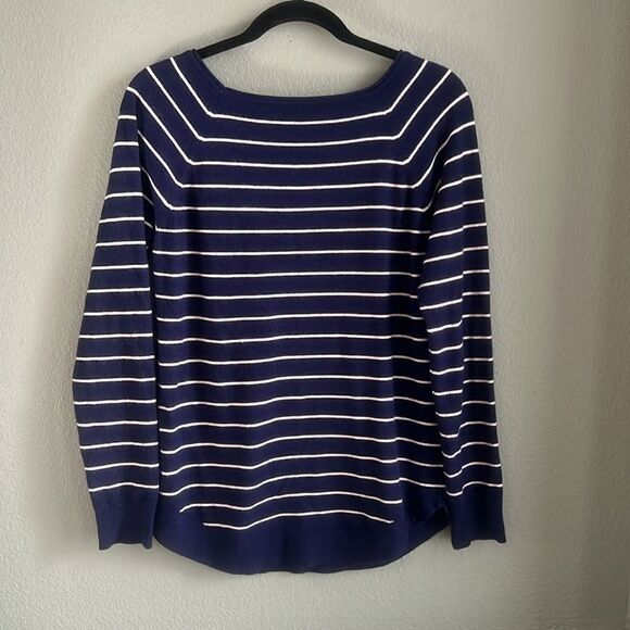 Sweater Top Long Sleeve - Picture 3 of 3